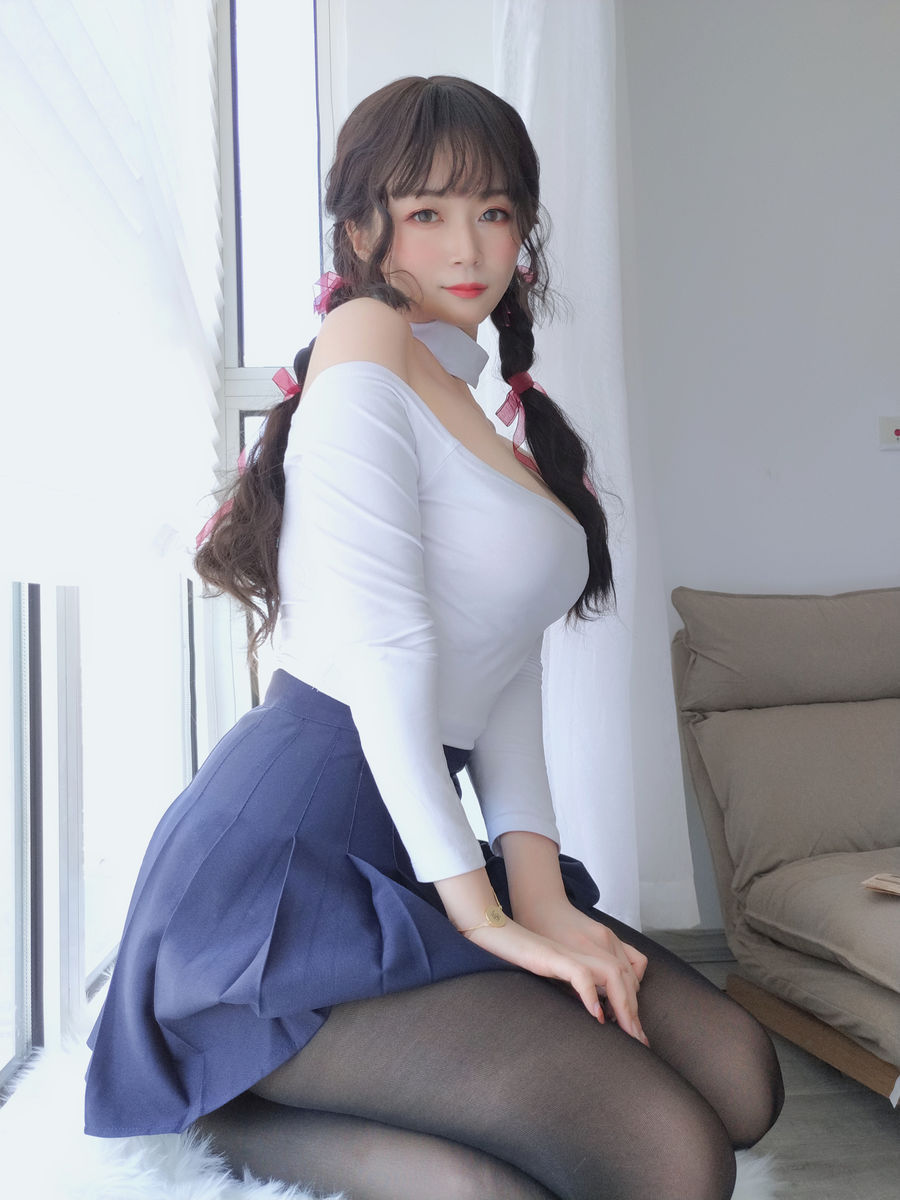 [Silver白银] 邻家大姐姐的黑丝
