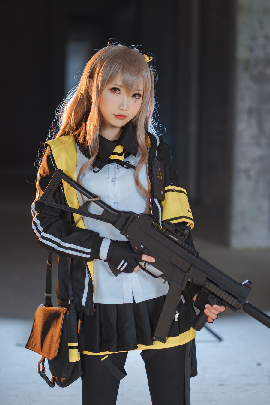 [面饼仙儿] 人气Coser UMP45