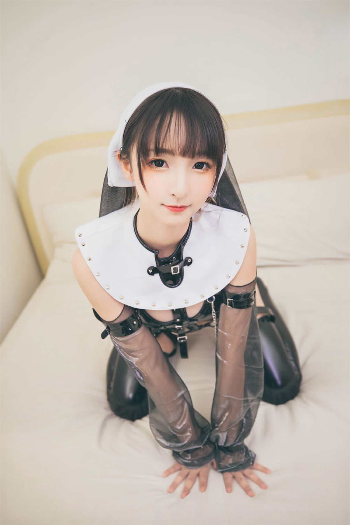 神楽坂真冬 苦行修女《許しの日》