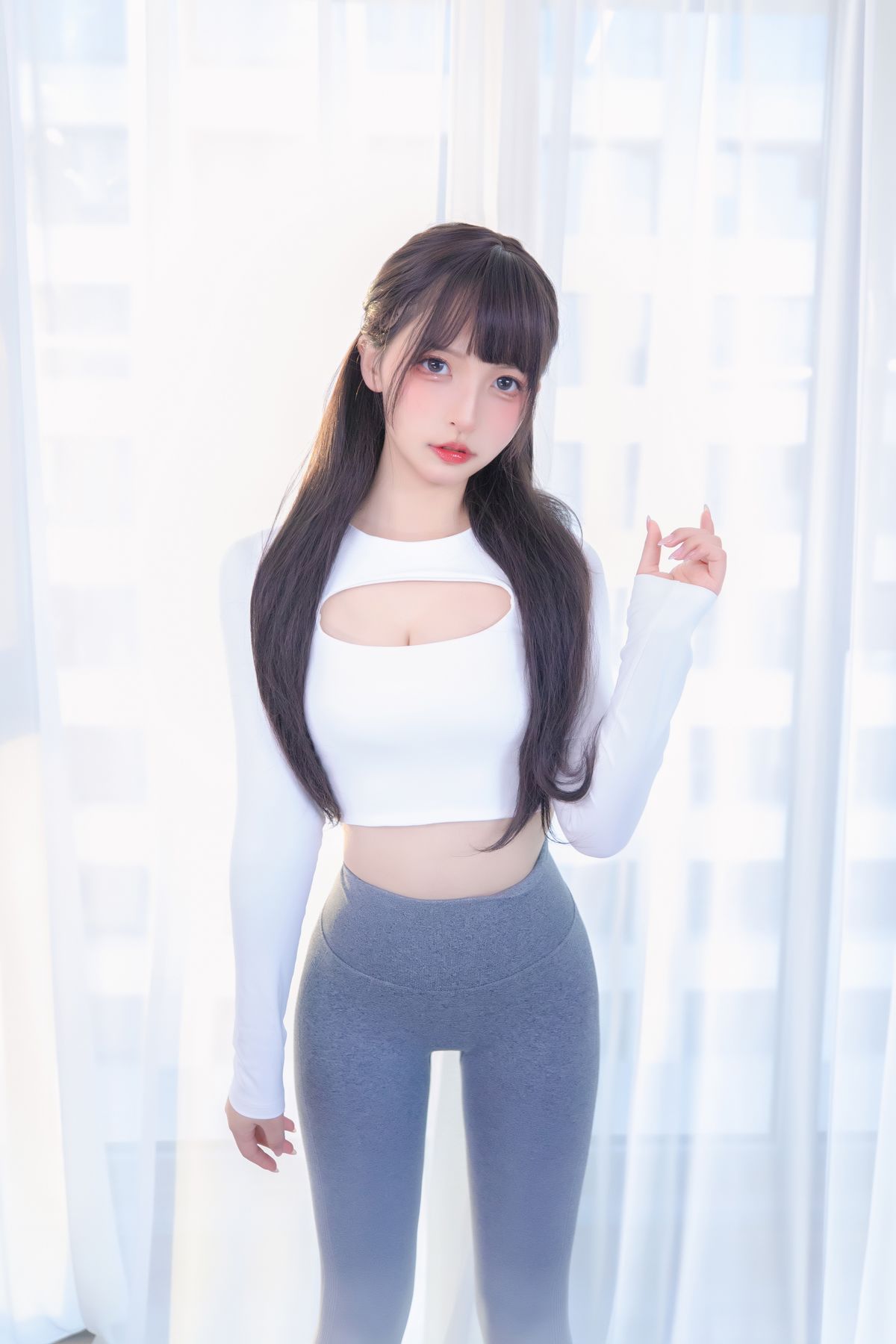 神楽坂真冬 瑜伽少女