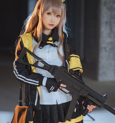 [面饼仙儿] 人气Coser UMP45