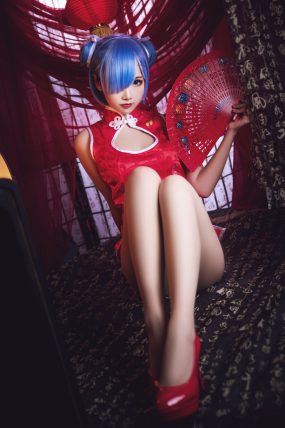 [面饼仙儿] 人气Coser 雷姆旗袍