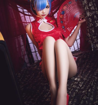 [面饼仙儿] 人气Coser 雷姆旗袍