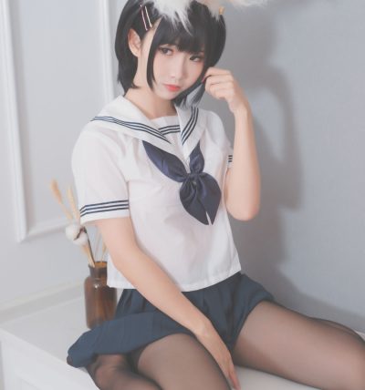 [面饼仙儿] 人气Coser 面饼兔耳jk