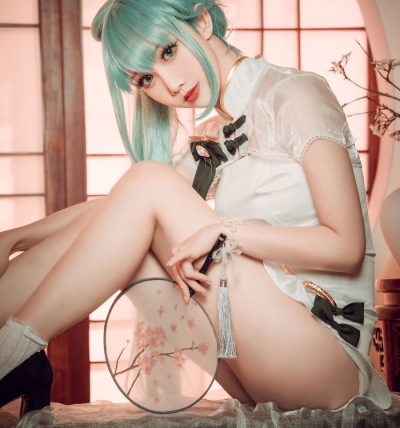 [面饼仙儿] 人气Coser 初音旗袍