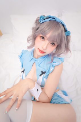 神楽坂真冬 蓝调女仆