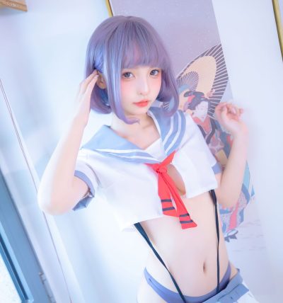 神楽坂真冬 灰丝吊带JK